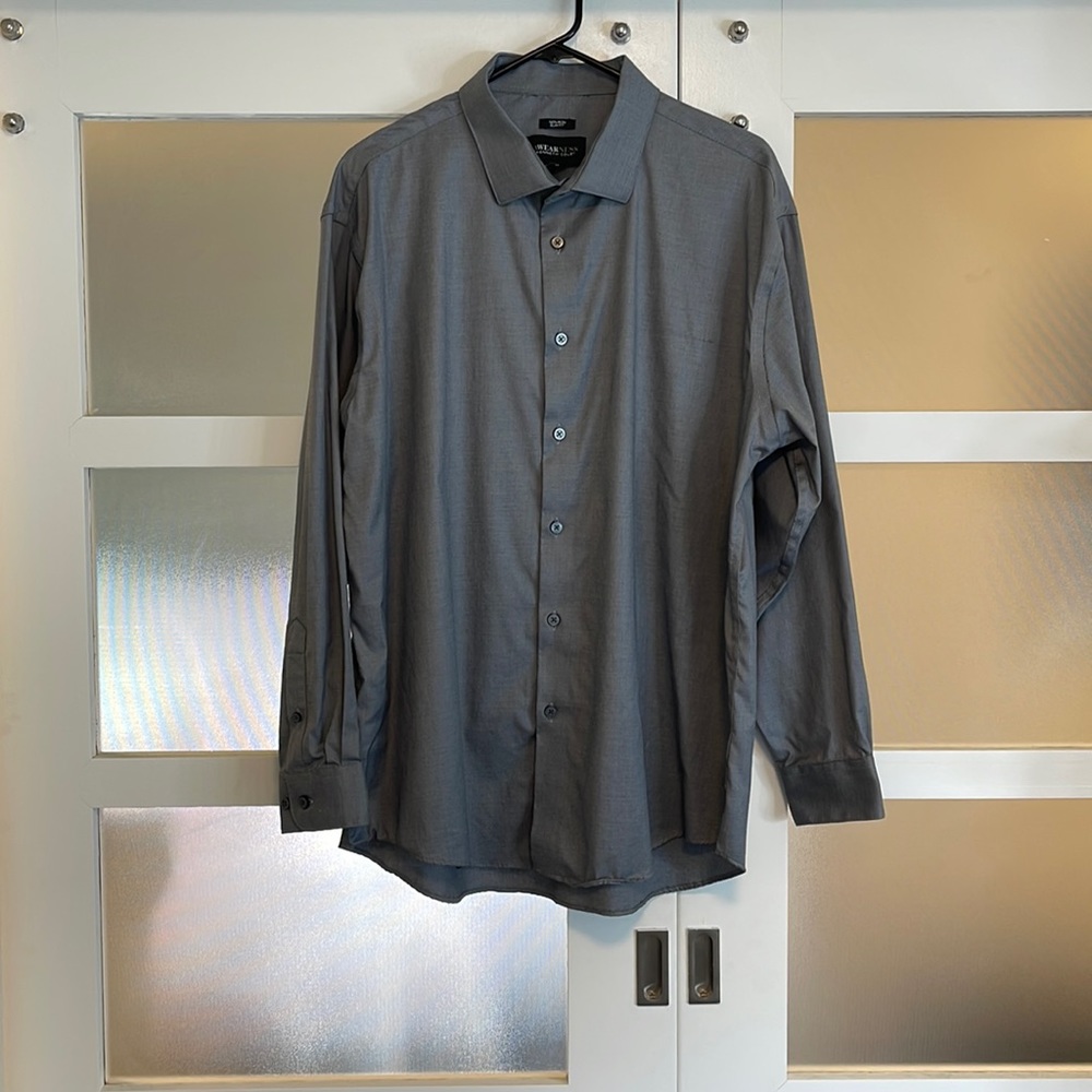Men’s Dress Shirt